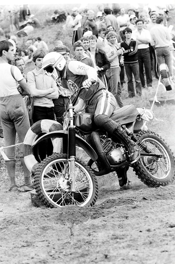 Leningrad GP 250 1981 ja CZ kuski